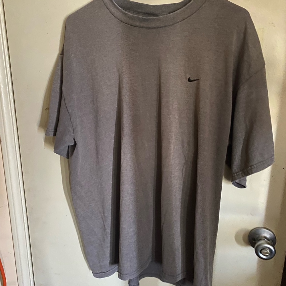 Vintage 90s Nike tee